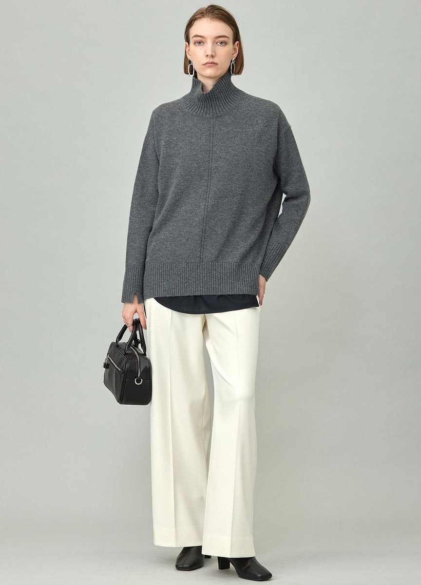 輕柔喀什米爾混紡高領上衣